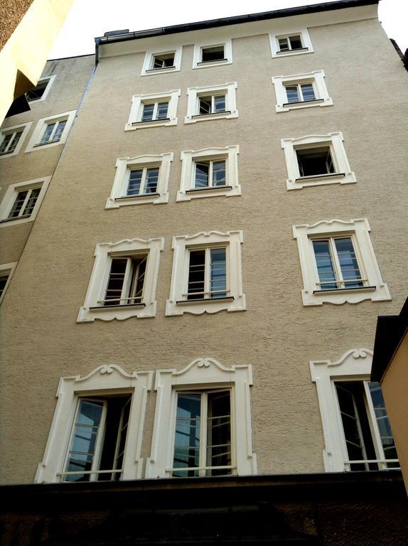 Hotel Schwarzes Roessl Salzburg Exterior foto